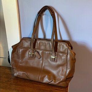 Coach brown leather tote EUC
